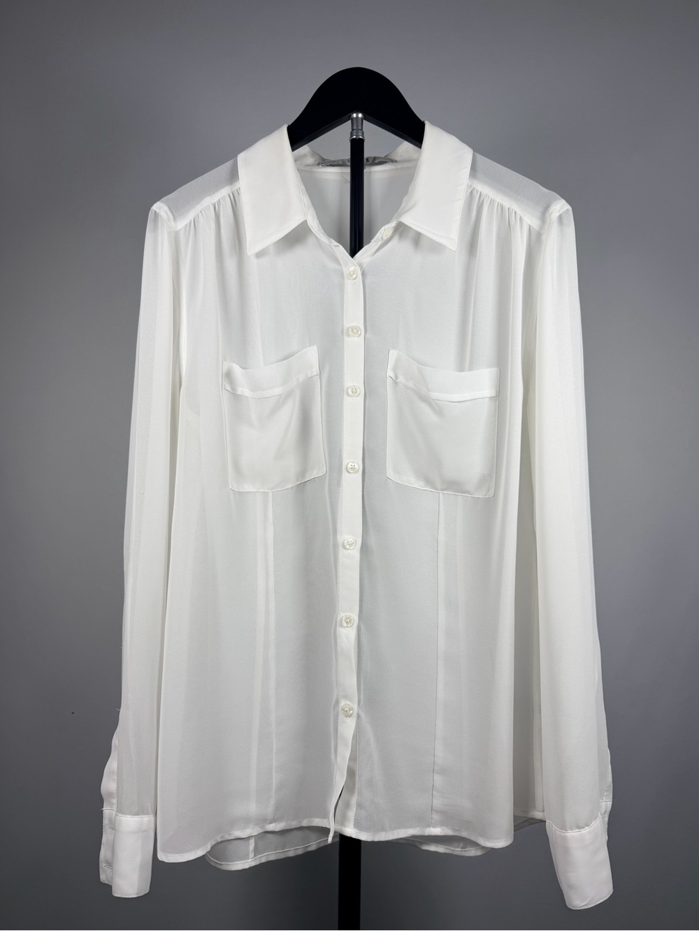 Guess White Button-Down Two-Pocket Blouse